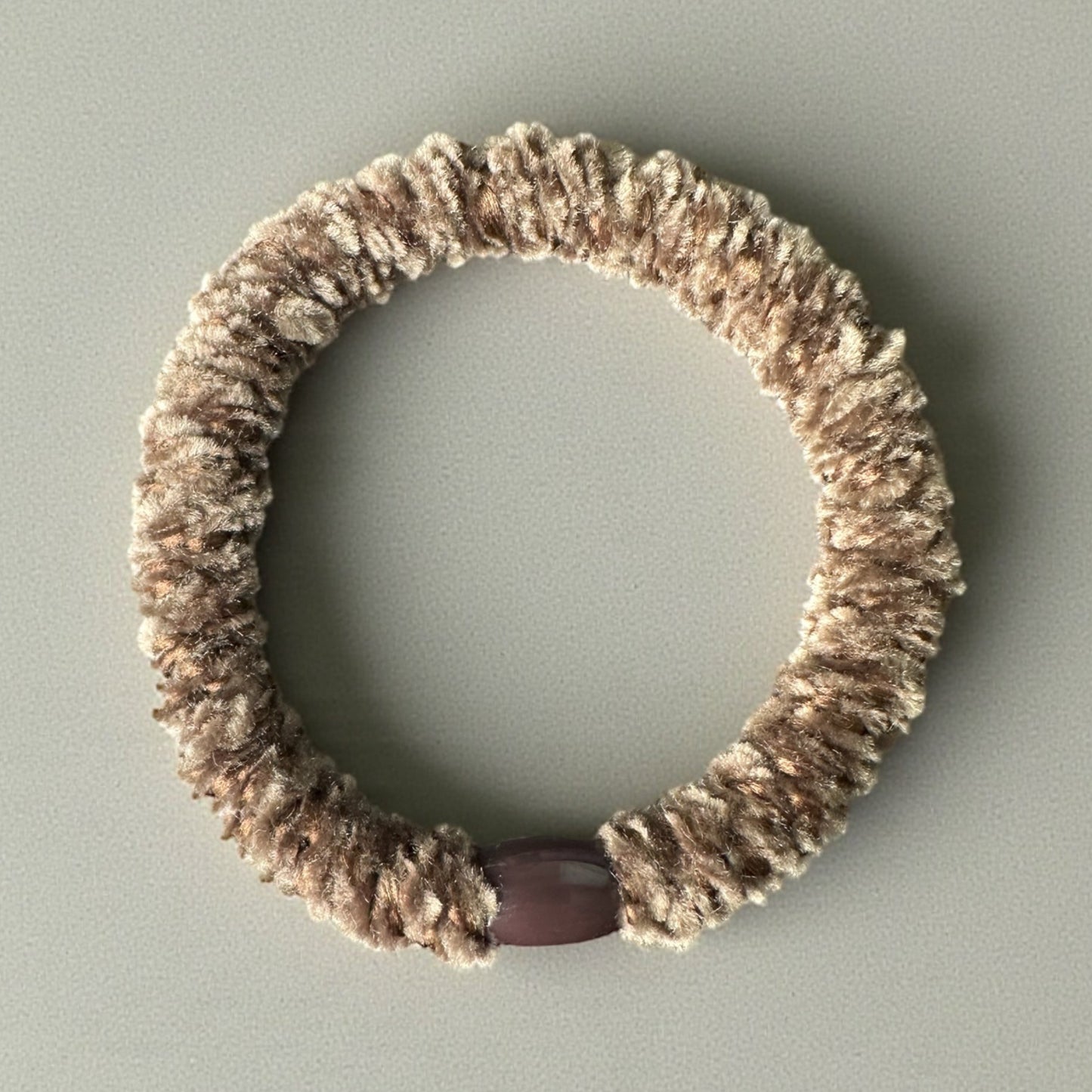 KKNEKKI textured brown velvet hair tie/elastic